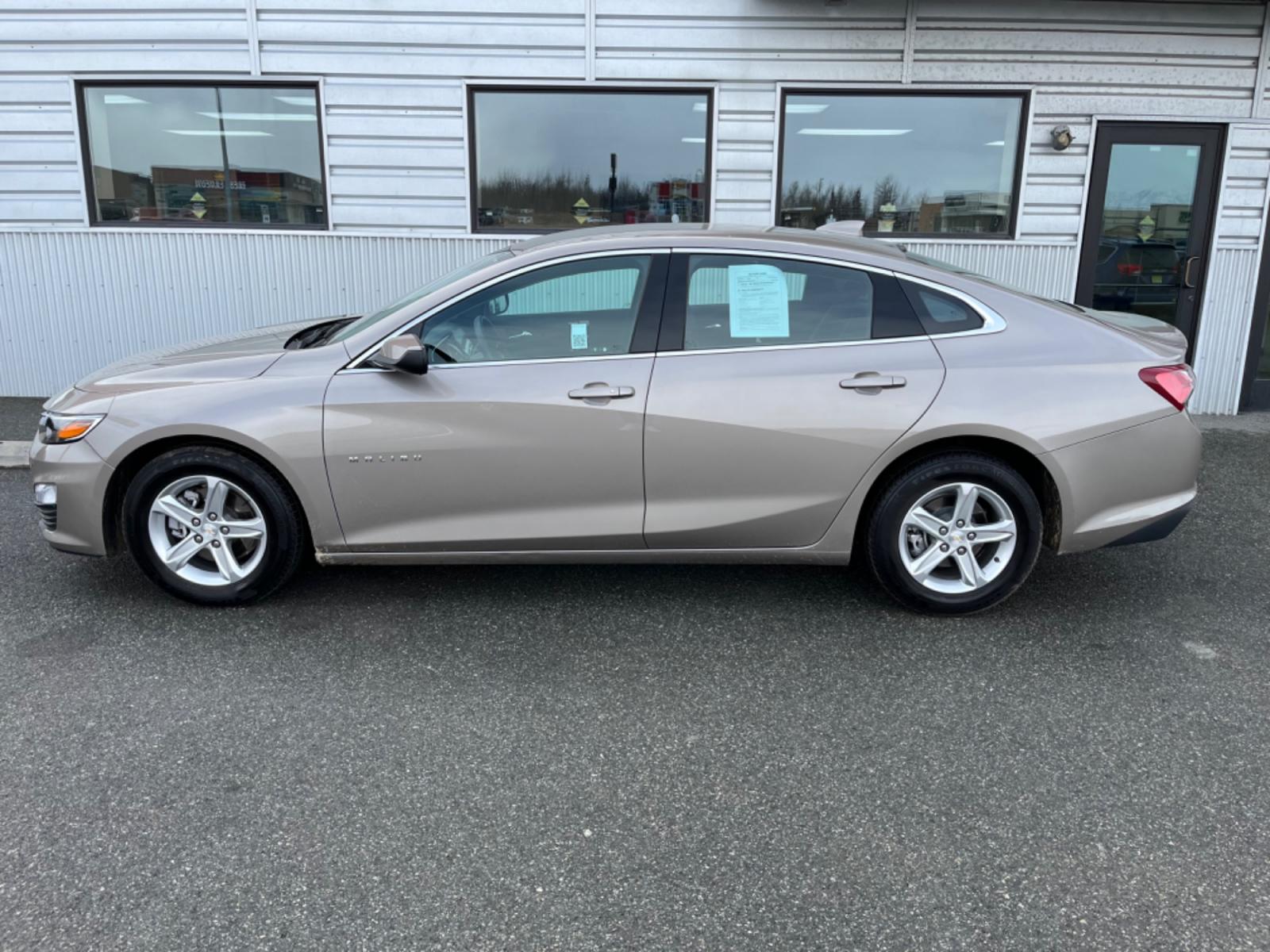 2022 TAN /Black CHEVROLET MALIBU LT (1G1ZD5ST5NF) with an 1.5L engine, Continuously Variable transmission, located at 1960 Industrial Drive, Wasilla, 99654, (907) 274-2277, 61.573475, -149.400146 - Photo #0